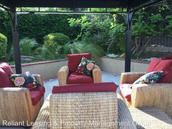 Foto del edificio - 29020 Shadow Valley Ln