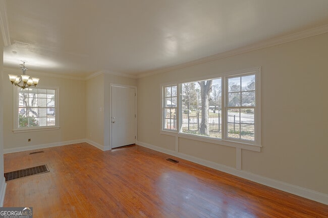 Foto del edificio - 1417 Clark Ave