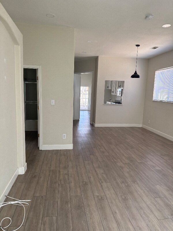 Foto del edificio - 22156 E Milton Rd