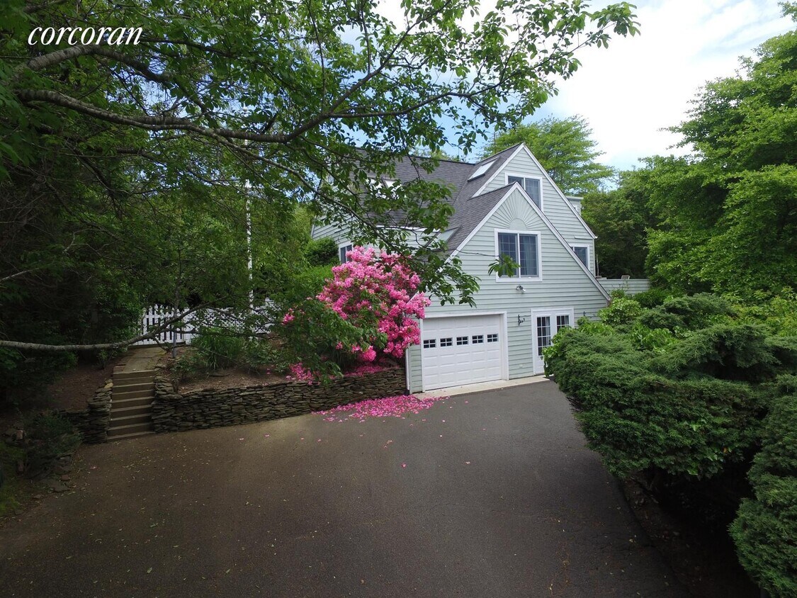 17 N Filmore Rd, Montauk, NY 11954 House for Rent in Montauk, NY