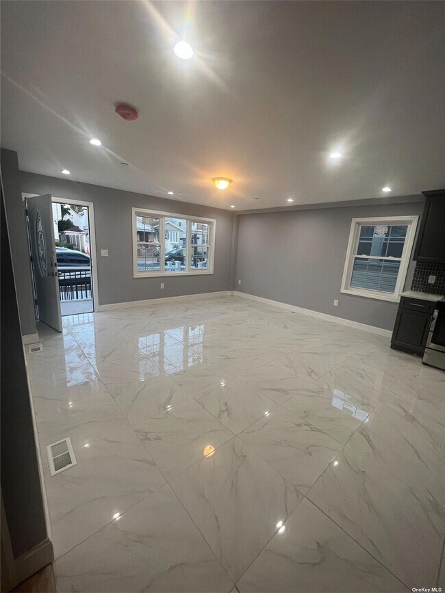Foto del edificio - 117-6-117204 204th St