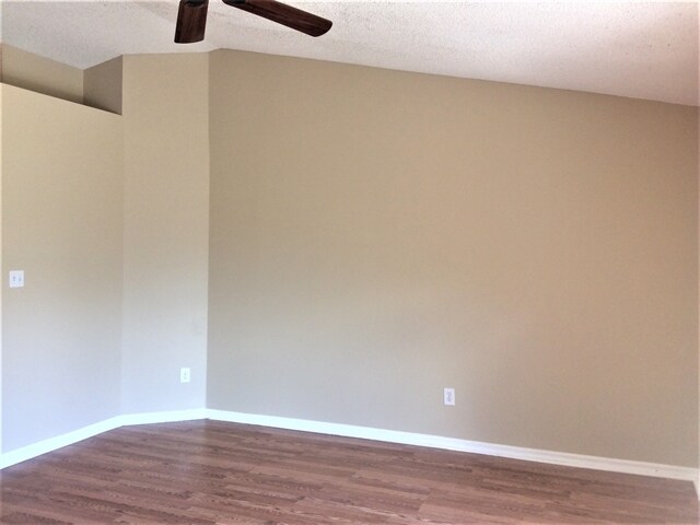 Foto del edificio - 11732 Crescent Pines Blvd