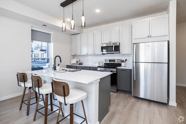 2BR, 2BA - 1,203SF - Kitchen - First & Banks