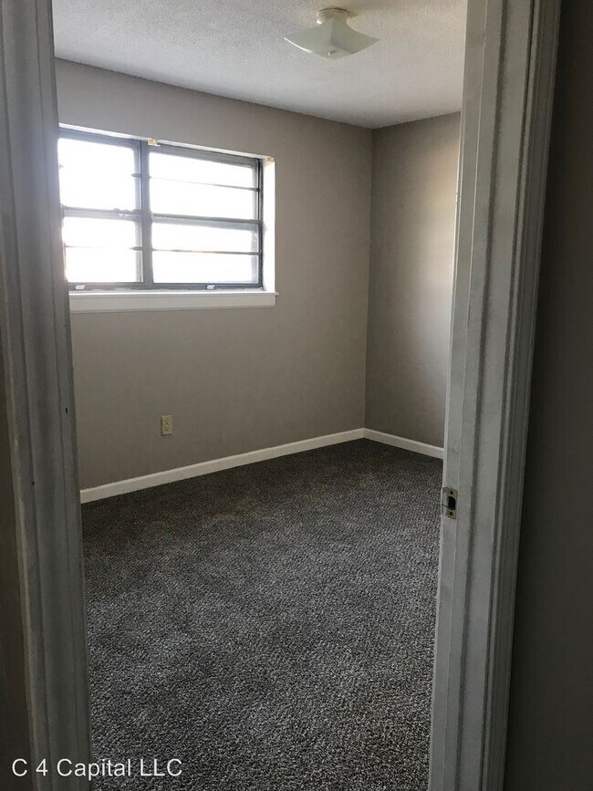 Foto del edificio - 240 Apple Tree Ct