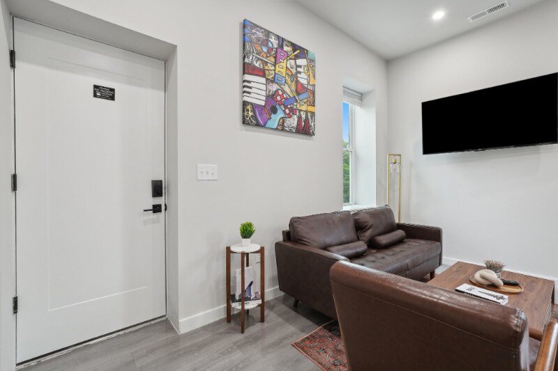 Foto principal - 1300 Porter St