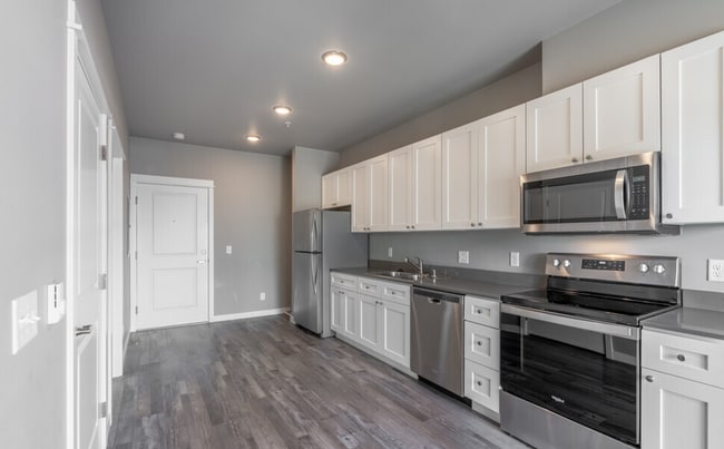 Interior Photo - Samish Station III