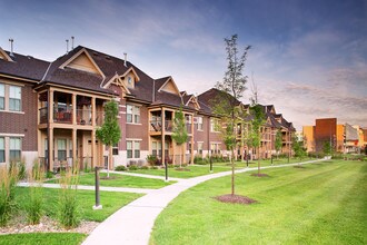 Courtyard - Broadmoor at Aksarben Village