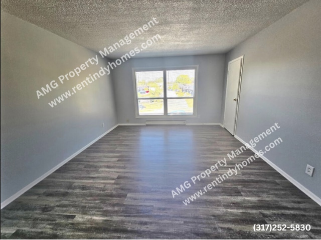 Foto del edificio - 6037 W 25th St