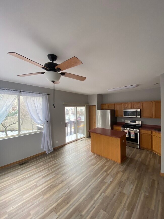 Foto del edificio - 759 Cherry Creek Dr