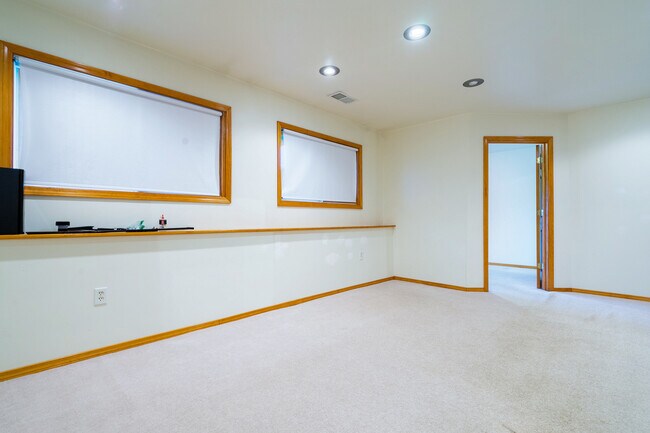 Foto del edificio - 8242 Pecan Pl
