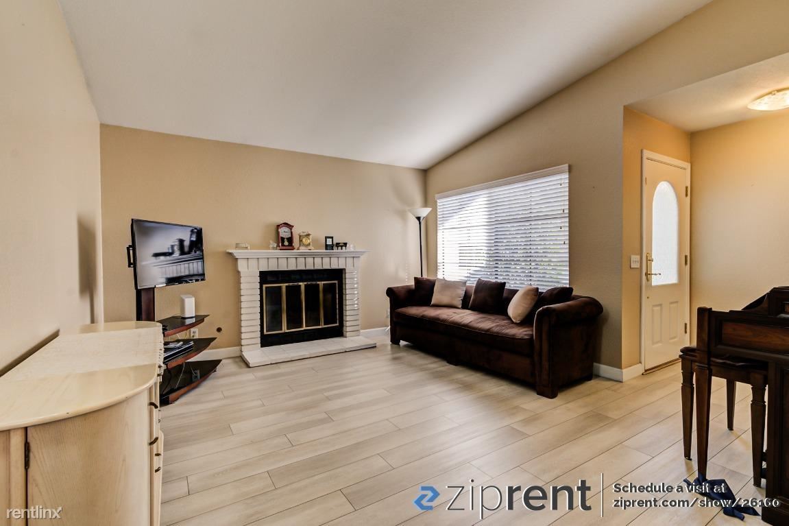 Primary Photo - 3 br, 2 bath House - 67 Silkberry, Irvine,...
