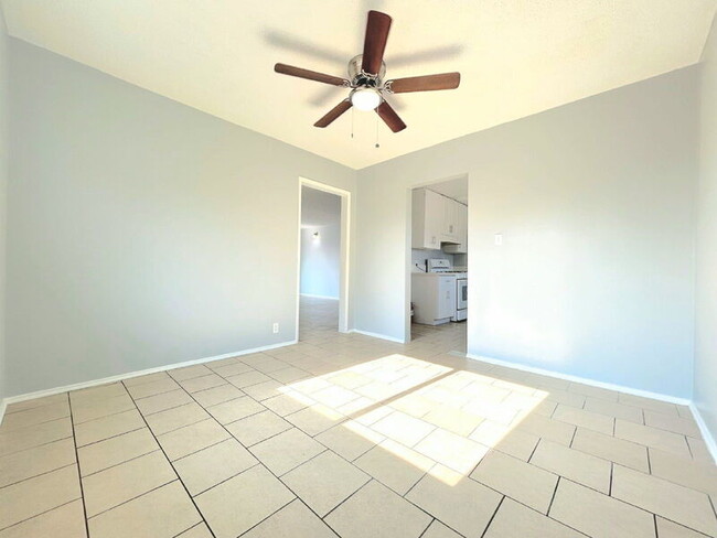 Building Photo - 8118 Stanford Ave