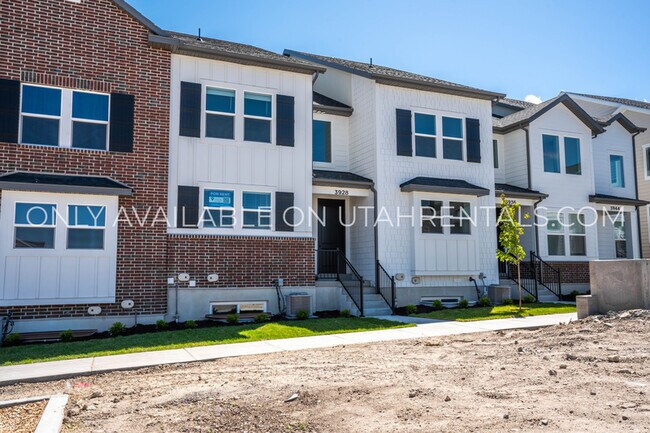 Building Photo - 3928 Teton Wy