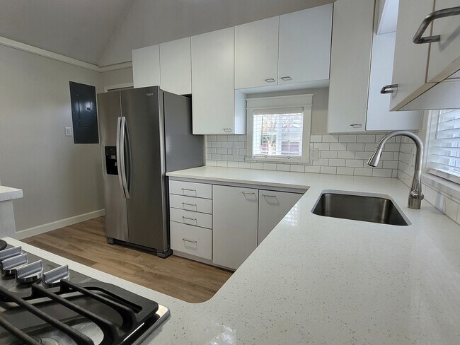 Foto del edificio - 2506 State St