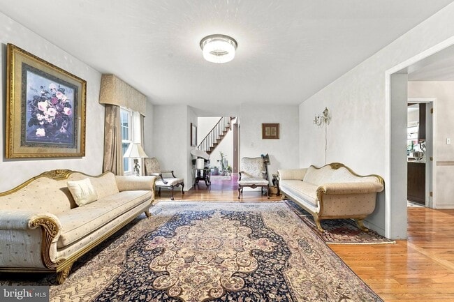 Building Photo - 315 Pheasant Hill Dr