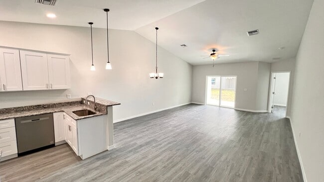 Building Photo - Ready to move-in Feb 9th! Beautiful, BRAND...