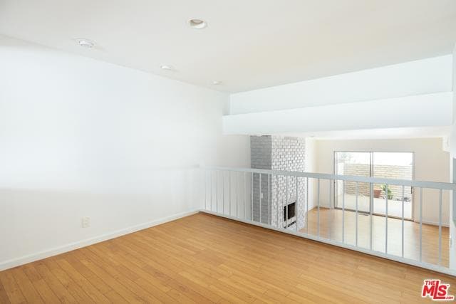 Building Photo - 4739 La Villa Marina