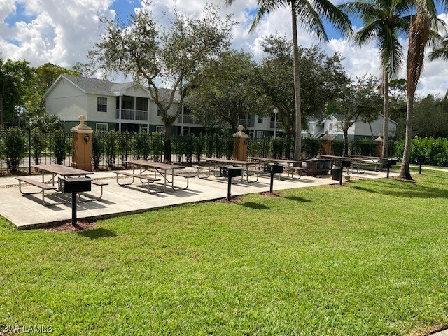 Foto del edificio - 1180 Wildwood Lakes Blvd
