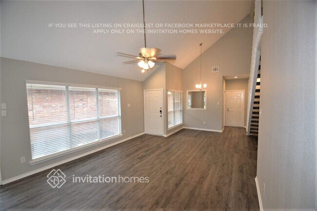 Foto del edificio - 3807 Branch Hollow Cir