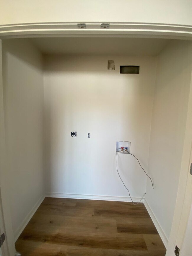 Foto del edificio - Remodeled 3bed/1bath Home