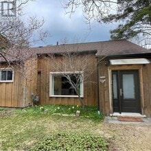 Building Photo - 109 Hope St
