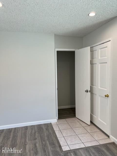 Building Photo - 3 br, 1.5 bath House - 331 N Soldano Ave