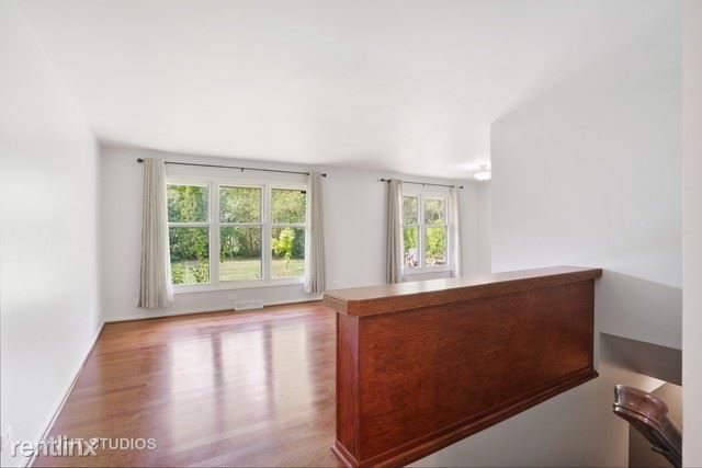 Building Photo - 4 br, 2 bath House - 3860 Lexington Drive