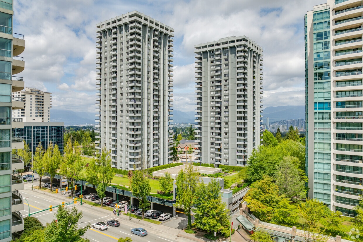 Primary Photo - Burnaby Centre