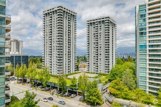 Building Photo - Burnaby Centre