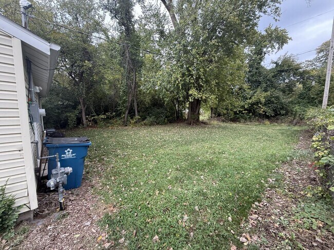 Foto del edificio - 1021 Mount St