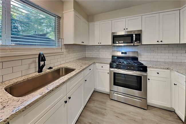 Building Photo - 1507 Jamerson Landing
