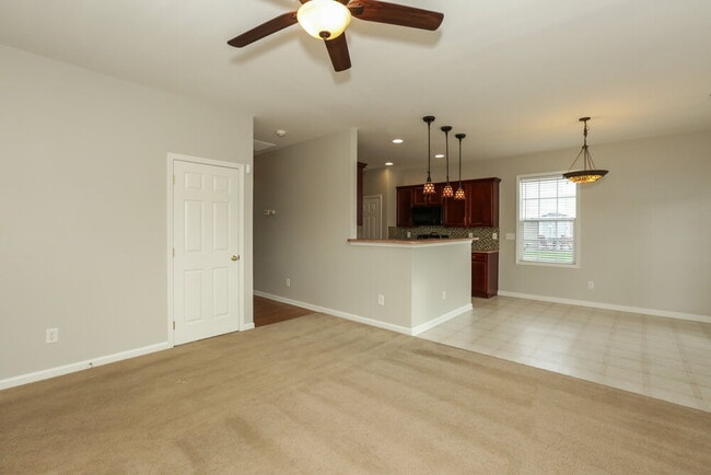Building Photo - 14917 Aven Creek Ct