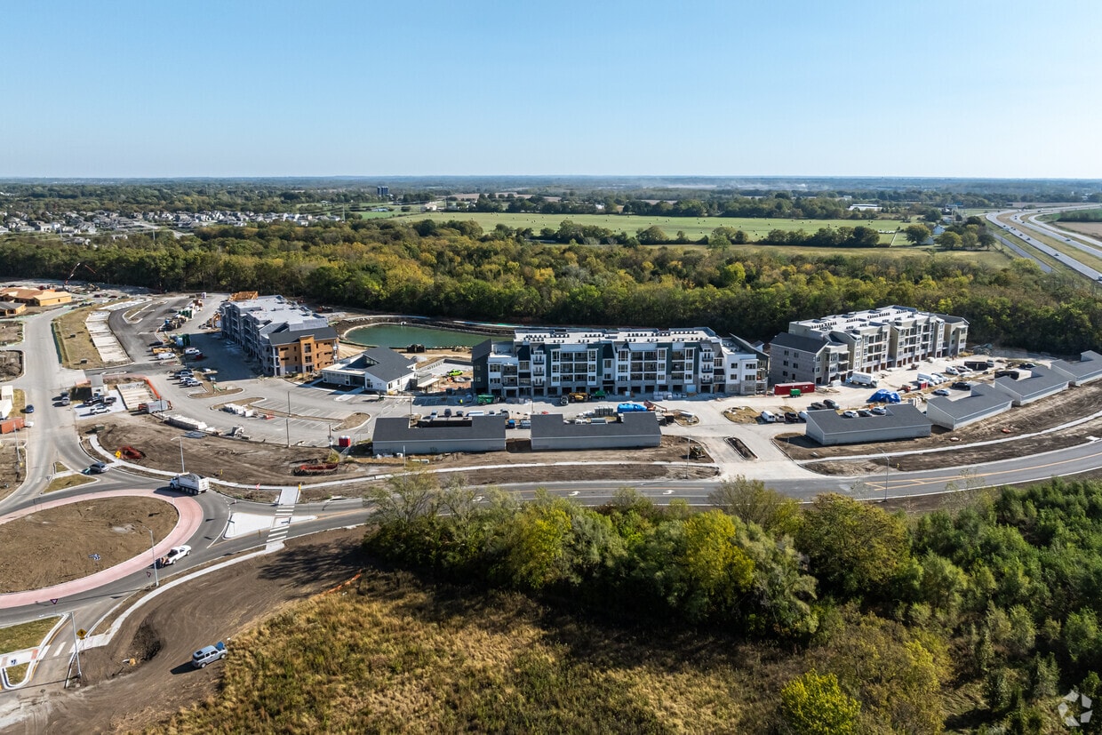 Aerial Photo - Blackwell Living