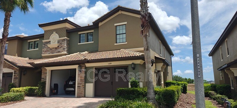 Foto principal - 1239 Long Cove Loop