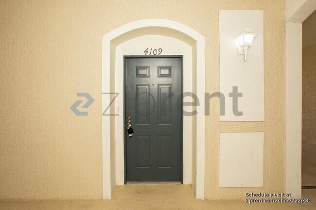 Foto del edificio - 7801 Point Meadows Dr