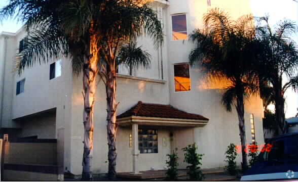 Primary Photo - 1540 260th St