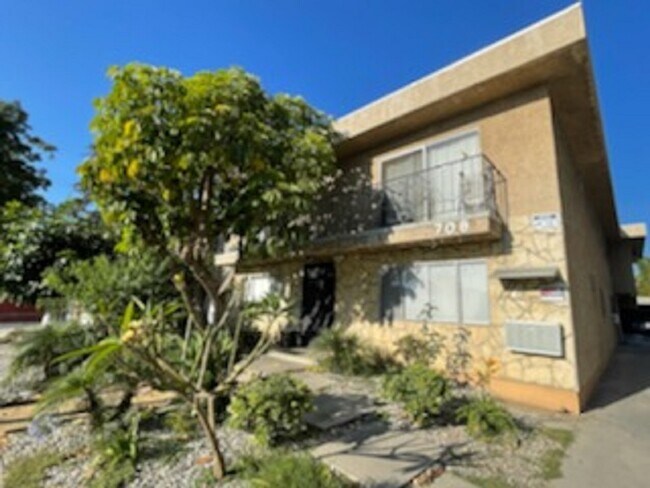 Foto del edificio - 708 Porter St