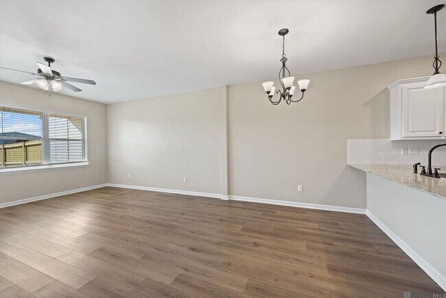 Foto del edificio - 17455 Berkshire Dr