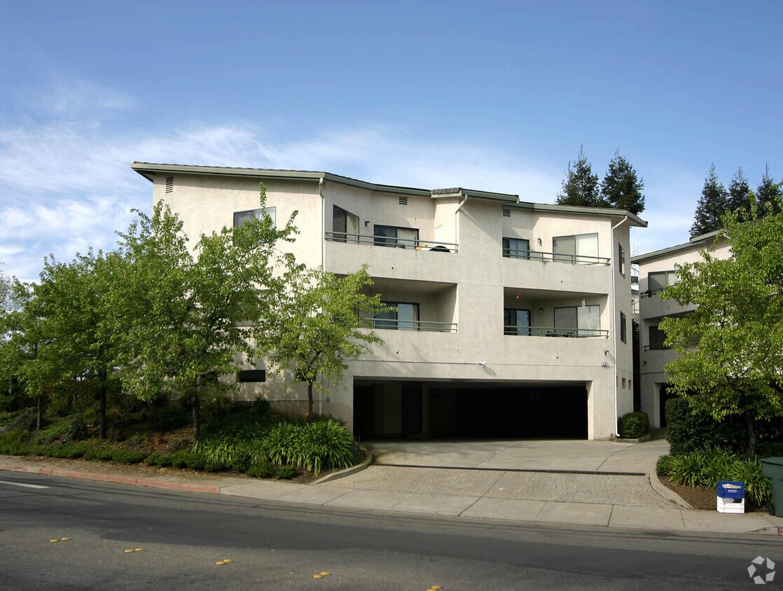 Foto del edificio - 1507-1509 Farm Bureau Rd