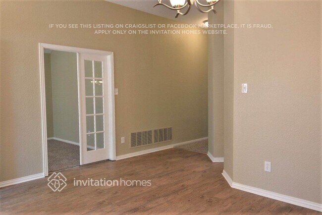 Foto del edificio - 2800 Lakeside Dr