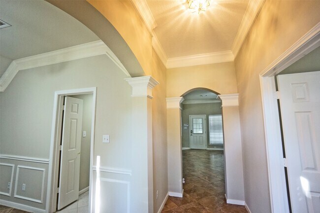 Foto del edificio - 2003 Gable Hollow Ln