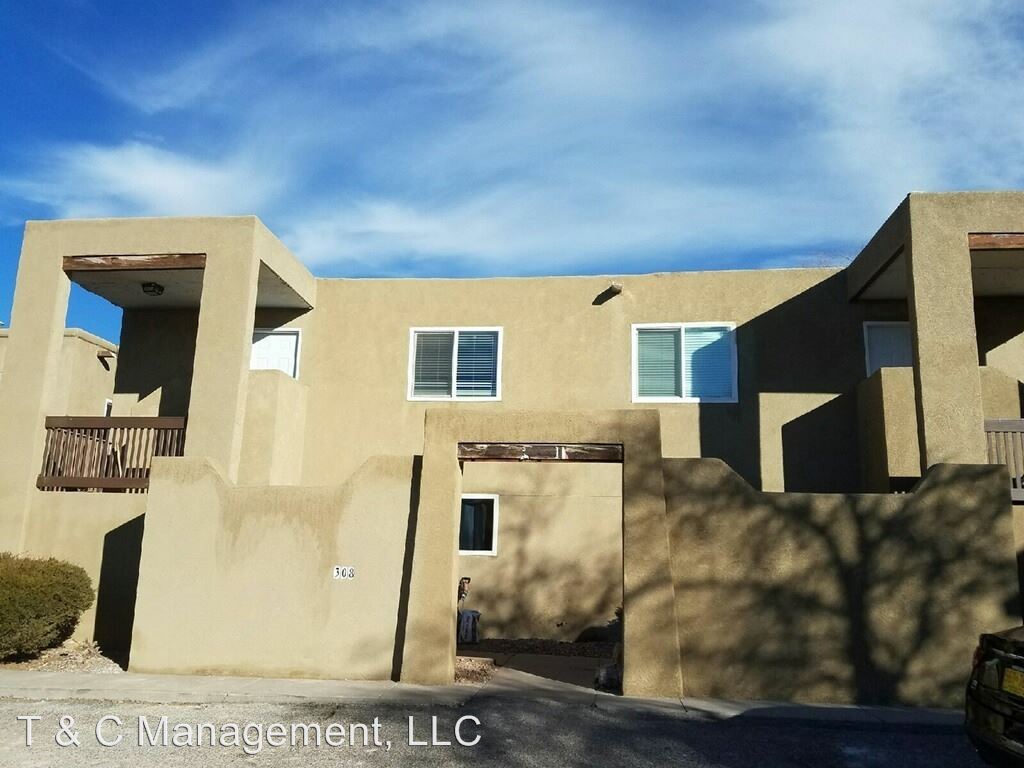 Foto principal - 308 Whispering Sands Ct SE