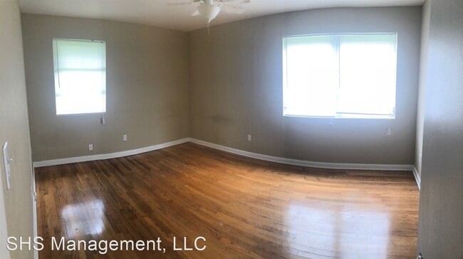Building Photo - 5 br, 3 bath House - 1901 Crabapple Dr.
