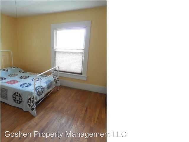 Foto del edificio - 4 br, 2 bath House - 240 N. Rutan St