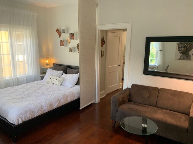 Foto del edificio - 126 Mendoza Ave