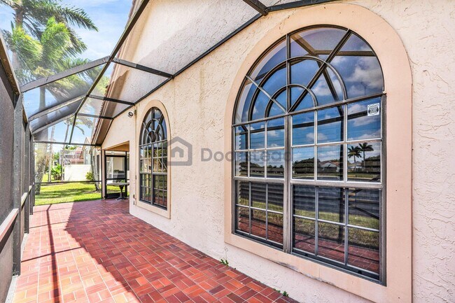 Foto del edificio - 12382 Pleasant Green Way