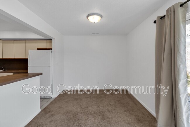 Foto del edificio - 2697 Baseline Rd