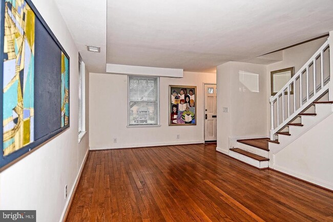 Building Photo - 2829 S Abingdon St