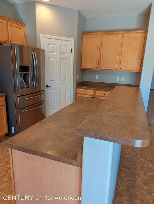 Foto del edificio - 3 br, 2.5 bath House - 12718 E Red Iron Trail