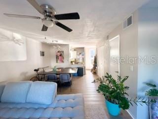 Foto del edificio - 11806 Cypress Hill Cir